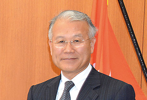 山下 俊一